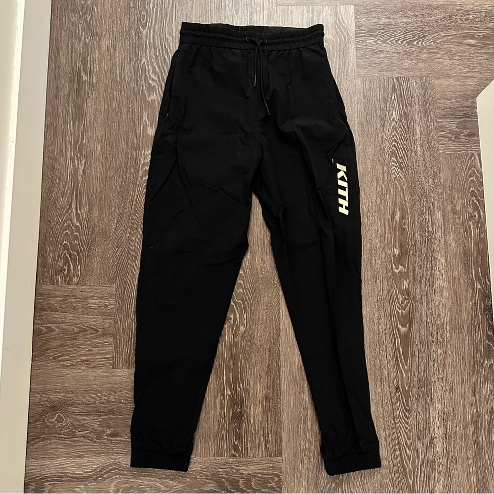 Kith Joggers